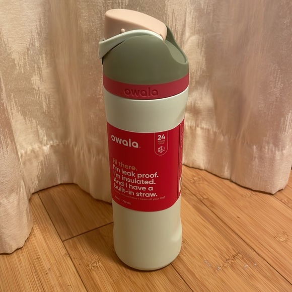 owala Dining Owala Freesip 24 Oz Water Bottle Light Green Alpine Sport Poshmark